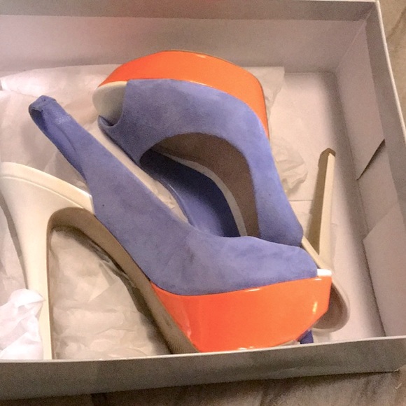 JESSICA SIMPSON HALIE LILY KIDSUEDE PEEP TOES 8.5 - Picture 2 of 11